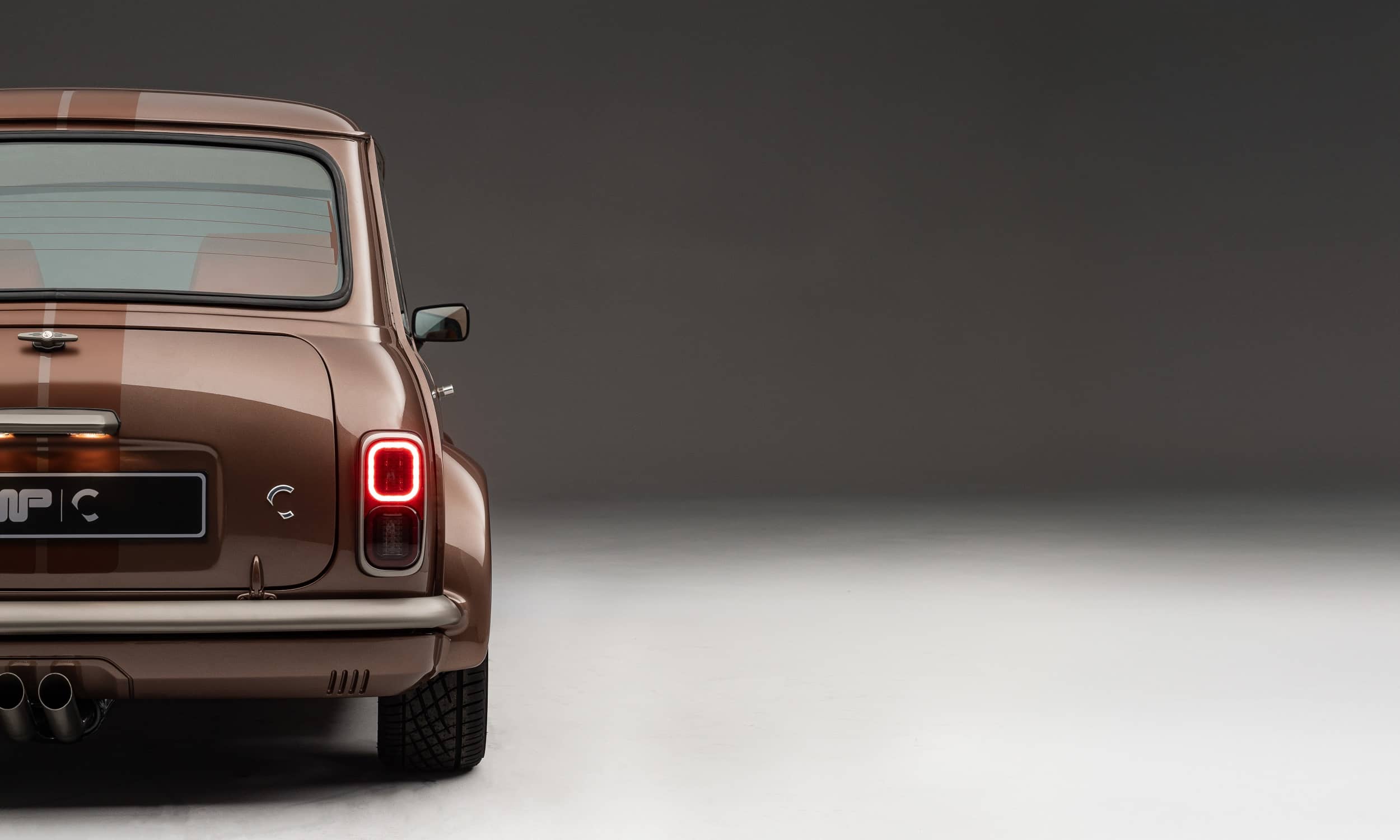 Wood and Pickett Mini Headlights View